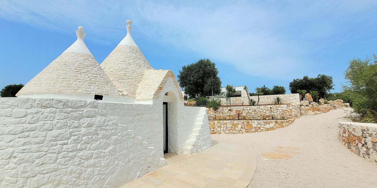 Trulli Respiro Dei Venti Hotel Остуни Екстериор снимка