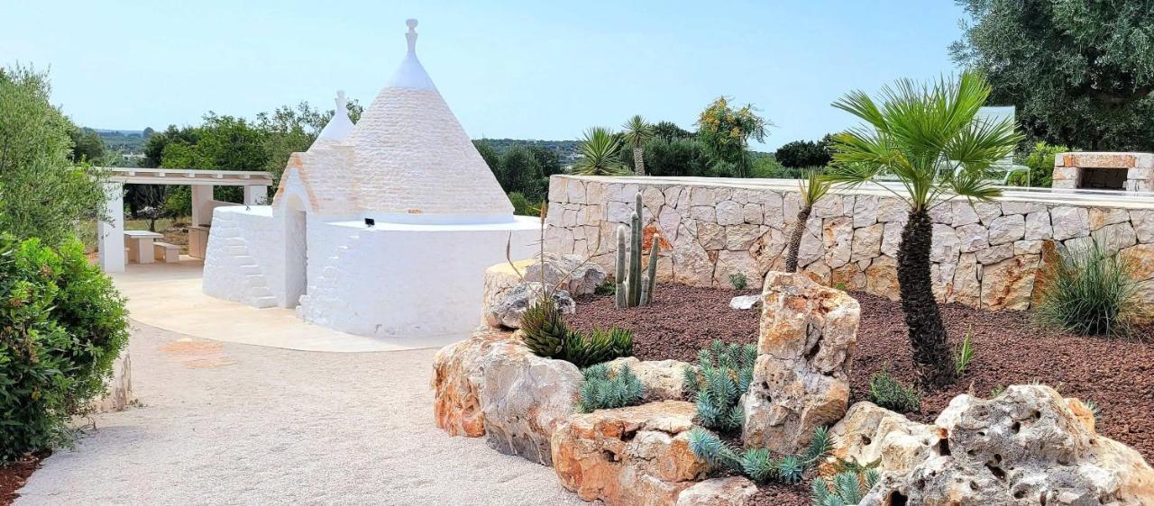 Trulli Respiro Dei Venti Hotel Остуни Екстериор снимка